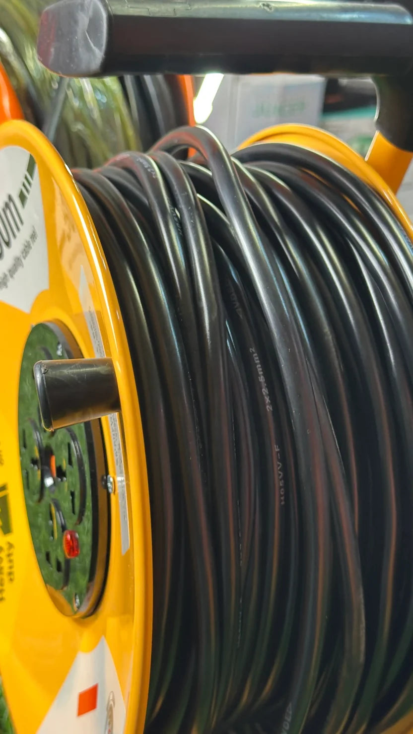 YELLOW CABLE REEL RUSSIAN 50 METER